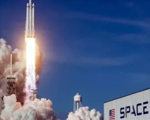 SpaceX chính thức nộp đơn IPO: Tham vọng định cư trên Sao Hỏa của Elon Musk được ghi vào hồ sơ