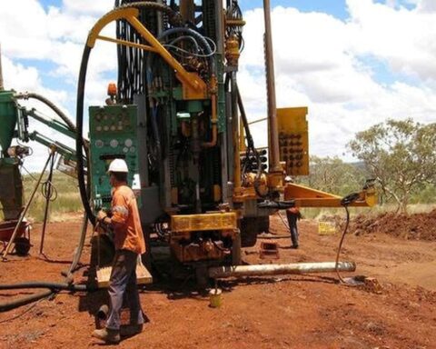 Khoan 498 lỗ sâu tổng 46.000m, Việt Nam phát hiện 40 mỏ vàng và 70 loại kho báu mới, công nghệ thăm dò đằng sau có gì?