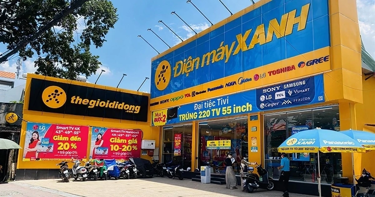 Lãnh đạo Thế giới Di động bán ra hàng triệu cổ phiếu