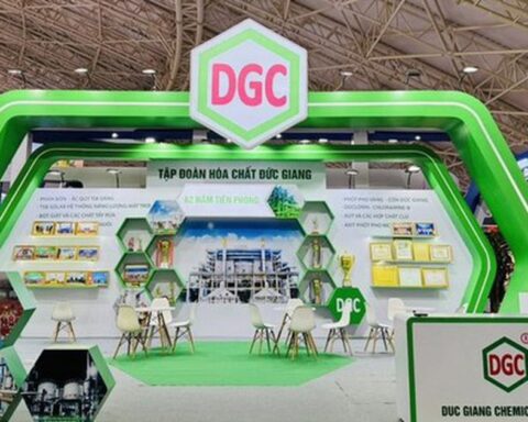 Hóa chất Đức Giang nêu biện pháp khắc phục cổ phiếu bị hạn chế giao dịch