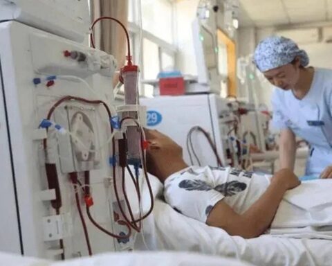 Người đàn ông mắc suy thận dù chăm tập thể dục, vợ bất lực: “Tôi khuyên mãi mà ông ấy vẫn làm việc này hơn 20 lần/tuần”