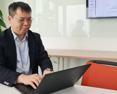 Cảnh báo từ chuyên gia IBM: AI có thể “phản bội” và dâng toàn bộ bí mật kinh doanh cho đối thủ