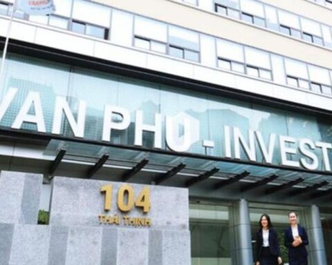 Văn Phú vay 150 tỷ đồng từ lãnh đạo công ty để làm gì?