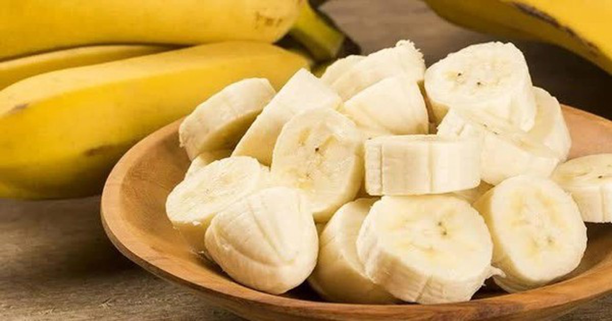 Ăn 1 quả chuối mỗi ngày, người phụ nữ 60 tuổi suýt mất mạng