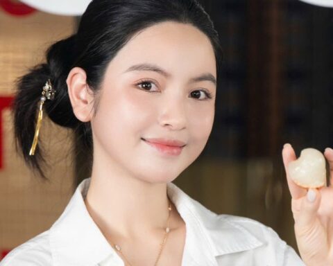 Chu Thanh Huyền xinh đẹp lộ diện, lấy lại phong độ sau sự cố “dở khóc dở cười” tại vườn vải