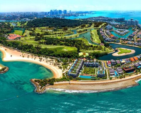 Nha Trang phiên bản Pre-Sentosa: Tiêu dùng bùng nổ, bất động sản dịch vụ lên ngôi