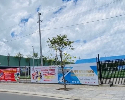 Chủ sân pickleball không phép bị phạt 120 triệu đồng