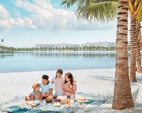 2 câu hỏi lớn trong chương trình ‘chuyển vàng thành nhà Vinhomes’