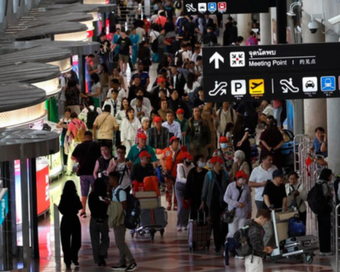 Thái Lan cách ly bắt buộc 21 ngày đối với tất cả du khách đến từ 2 quốc gia này: Hiệu lực ngay lập tức
