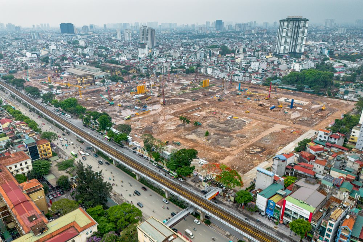 “Đại gia” bất động sản Masterise Homes, MIK Group, Sunshine Group… khuấy động cuộc đua căn hộ Hà Nội