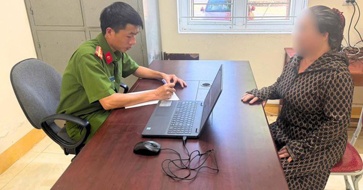 Sau lời đe dọa phải giữ bí mật tuyệt đối, đối tượng yêu cầu người phụ nữ chuyển 1,2 tỉ đồng