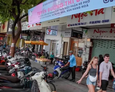 TP Hồ Chí Minh sẽ thí điểm phần mềm quản lý, thu phí sử dụng lòng đường, vỉa hè