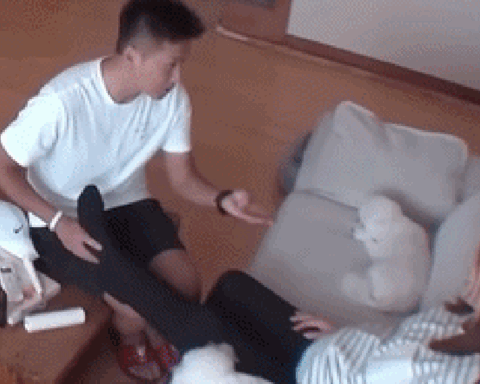 Nữ diễn viên sảy thai 2 tuần trước ngày dự sinh, chồng gào khóc trong bệnh viện: “Đáng nhẽ vợ tôi phải lấy người khác làm chồng”