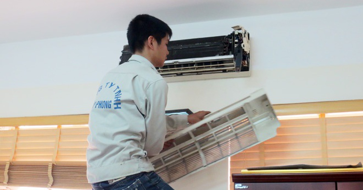 Thợ điện lạnh nhắc: Điều hòa có dấu hiệu này nên tắt ngay kẻo tốn tiền sửa