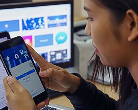 Người dùng Facebook, Instagram sắp phải trả tiền cho nhiều tính năng