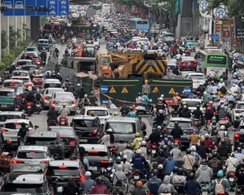 Hà Nội dự kiến chưa cấm xe máy xăng tại vùng lõi từ 1-7