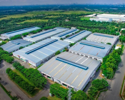 Thị trường logistics Việt Nam bùng nổ: Bất động sản công nghiệp “cháy hàng”