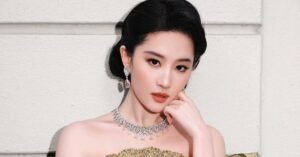 Lưu Diệc Phi dạy cho Triệu Lộ Tư, Bạch Lộc một bài học