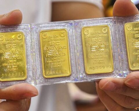 Những điều không ai nói trước khi bạn mua chỉ vàng đầu tiên