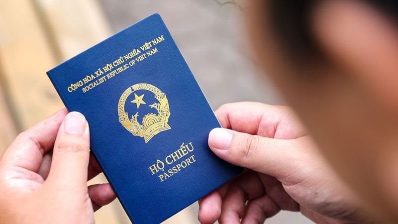 Công an phát thông báo quan trọng đến người dân khi làm hộ chiếu- Ảnh 1.