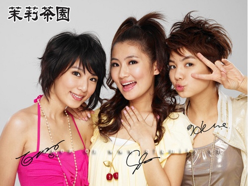 Mỹ nhân showbiz bị lửa thiêu sống bỏng 54%: Ly hôn chồng luật sư, đưa tình trẻ du lịch Phú Quốc liền nhận tin vui bất ngờ- Ảnh 3.