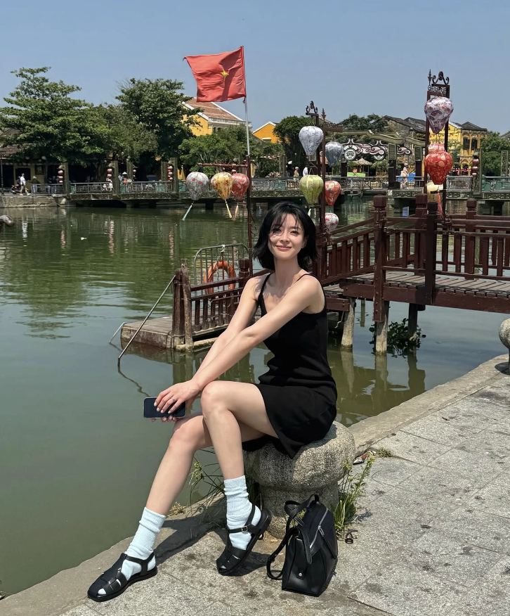 Sao Hàn - Thái đổ bộ Việt Nam: Diễn viên nổi tiếng nhất Thái Lan mê tít bánh ướt, nữ thần Kpop nghiện một thứ ở Phú Quốc- Ảnh 15.