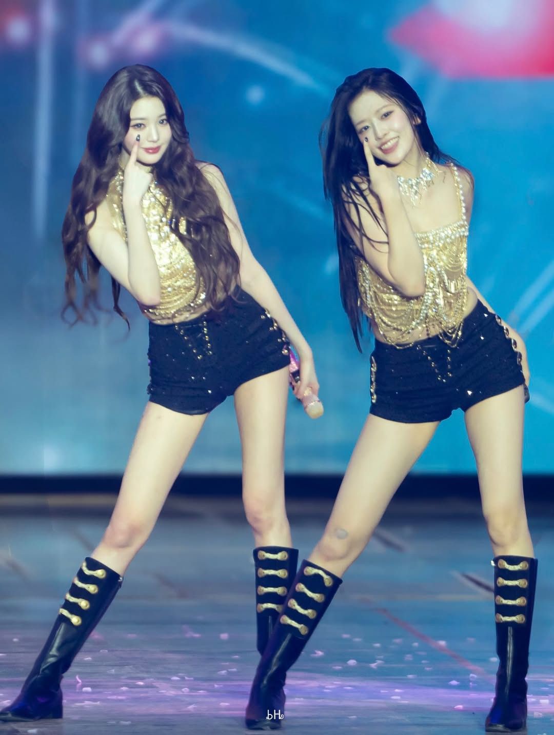 Ai là người sở hữu đôi chân đẹp nhất Kpop, đến công chúa trong giới cũng phải thua?- Ảnh 1.