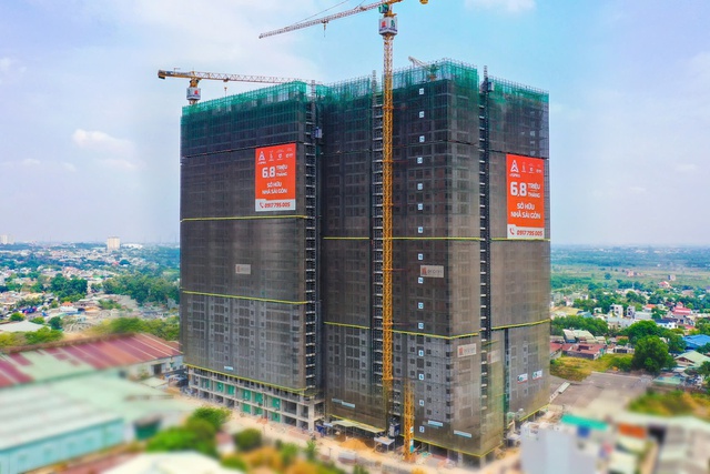 Dòng tiền đang Dòng tiền đang