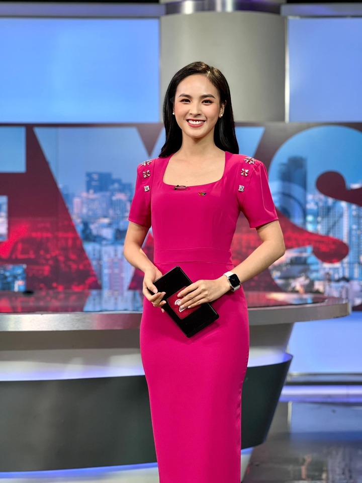 Á hậu Việt vừa nhận bằng thạc sĩ tại Mỹ: Học vấn nổi bật, từng làm BTV của VTV- Ảnh 6.