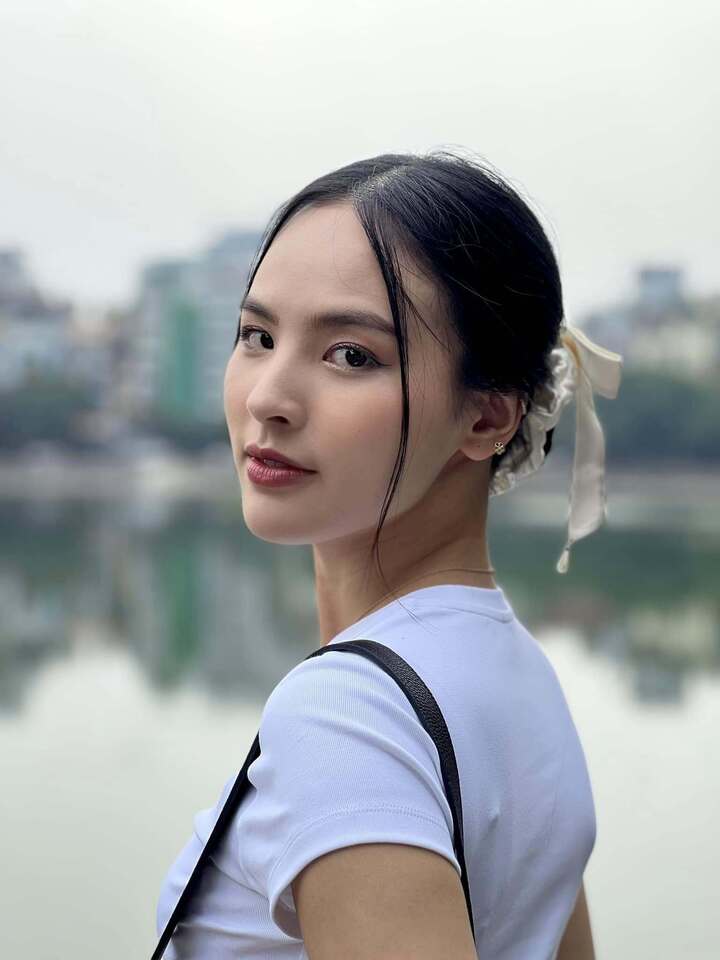 Á hậu Việt vừa nhận bằng thạc sĩ tại Mỹ: Học vấn nổi bật, từng làm BTV của VTV- Ảnh 10.