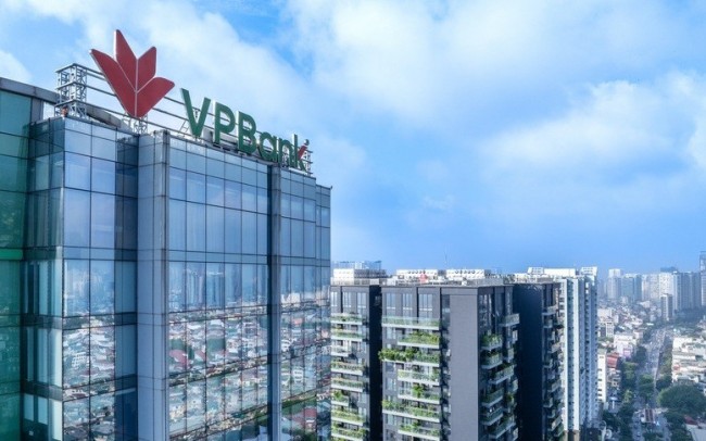 VPBank nâng vốn điều lệ lên ngưỡng 100.000 tỷ đồng trong bối cảnh tín dụng tăng mạnh