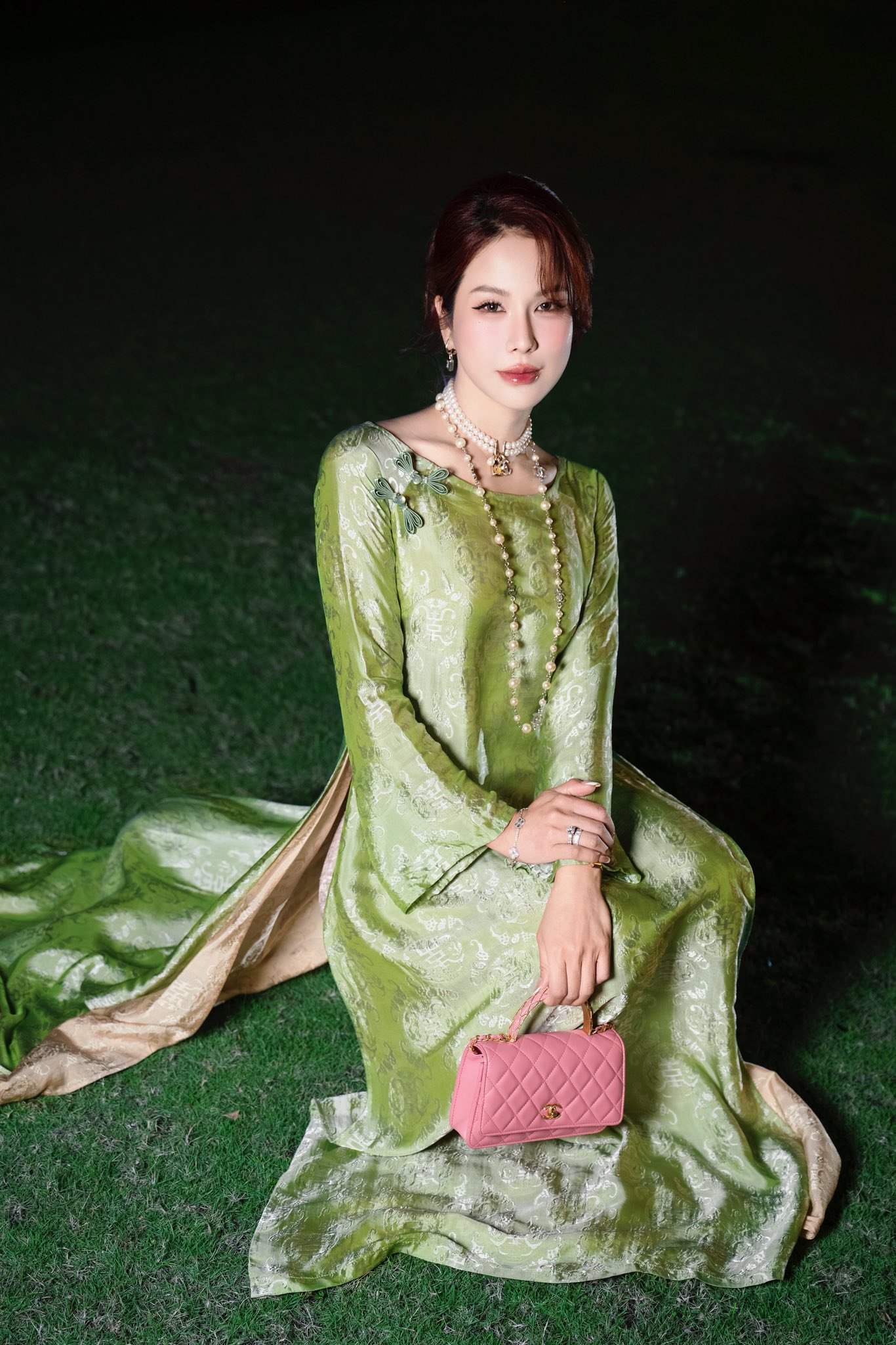 Diệp Lâm Anh bình luận gì ở fanpage Phòng, chống ma túy - Công an TP.HCM mà gây bão?- Ảnh 4.