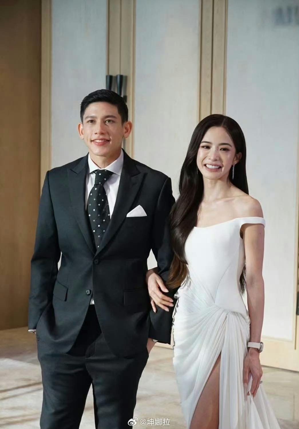 Toàn cảnh vụ chồng đại gia của nữ minh tinh bị tố xâm hại em trai: Vô số "plot twist", 50 ngôi sao bị vạ lây- Ảnh 3.