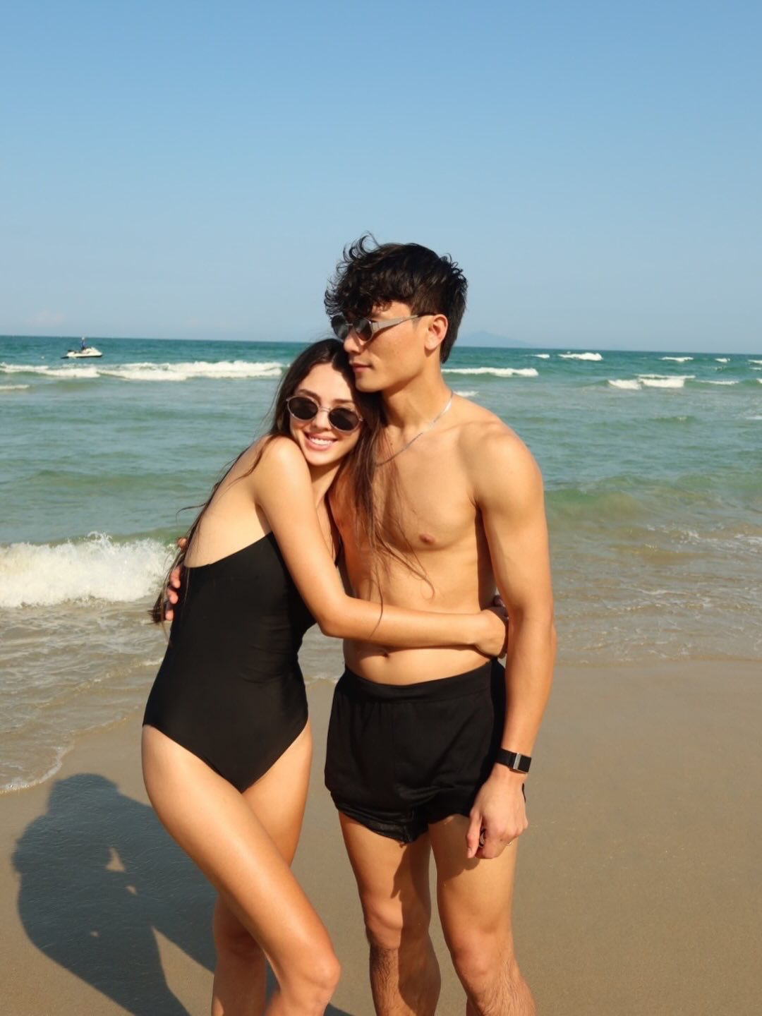 Kiểu hẹn hò tốn mồ hôi của dàn cầu thủ nổi tiếng và vợ: Thành quả xứng đáng!- Ảnh 3.