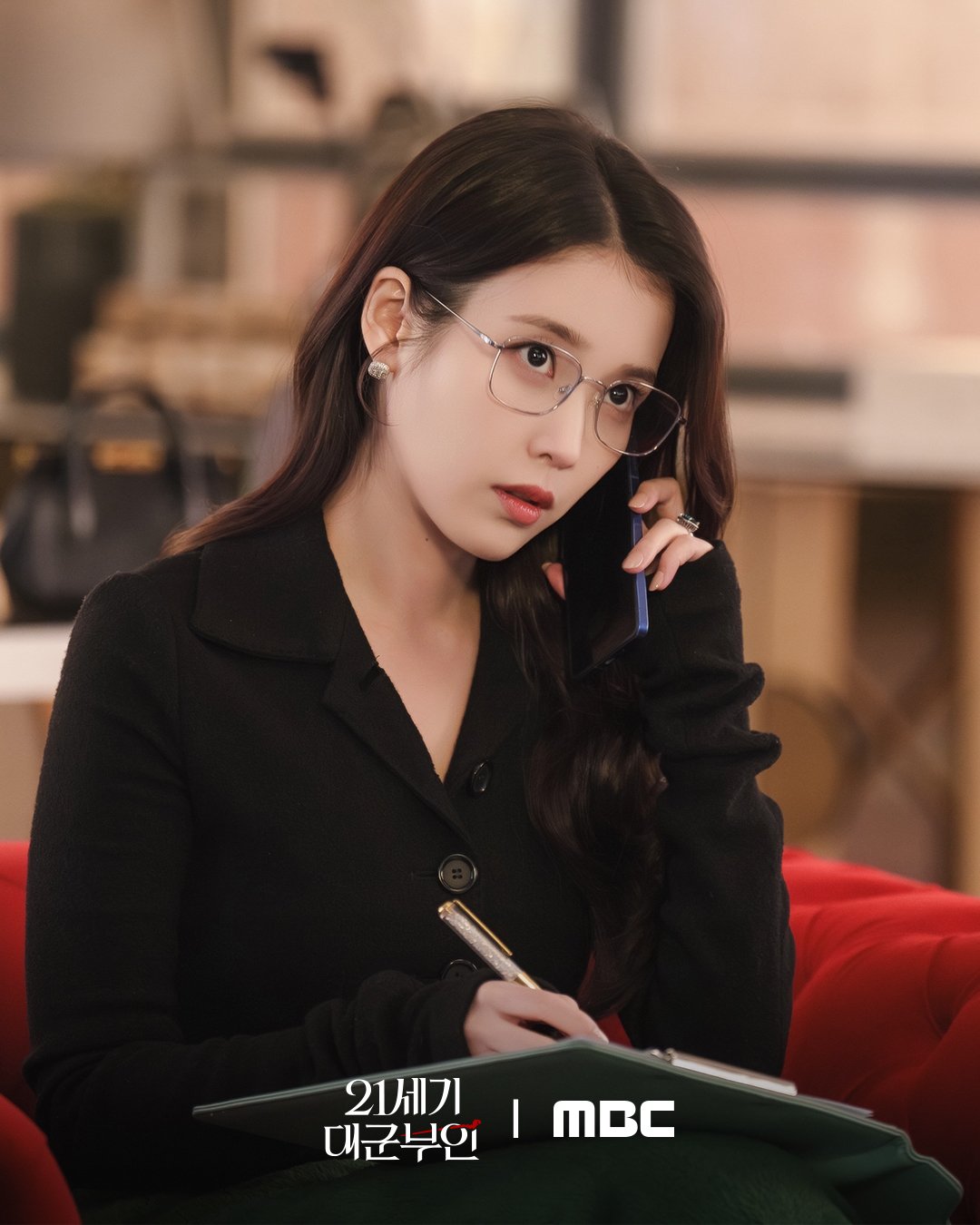 Showbiz có mỹ nhân cứ ra nhạc là top 1 cả nước, bỗng thành "tội đồ quốc dân" xin lỗi vẫn không được tha  - Ảnh 12.
