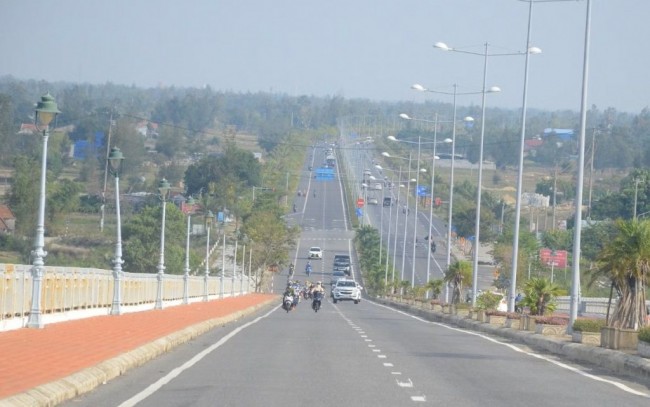 Đà Nẵng: Đẩy nhanh hoàn thiện thủ tục đầu tư dự án cao tốc nội thị và đường sắt đô thị