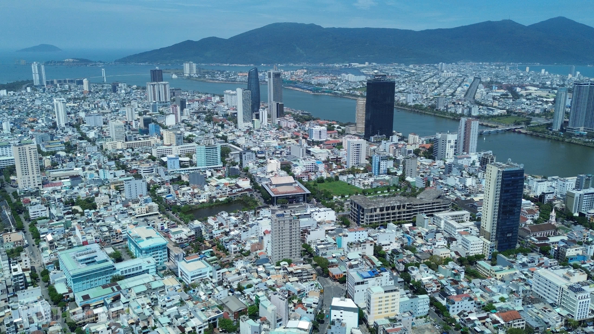 Đà Nẵng công bố bảng giá đất 2026 , xã ven biển phía Nam tăng mạnh - Ảnh 1.