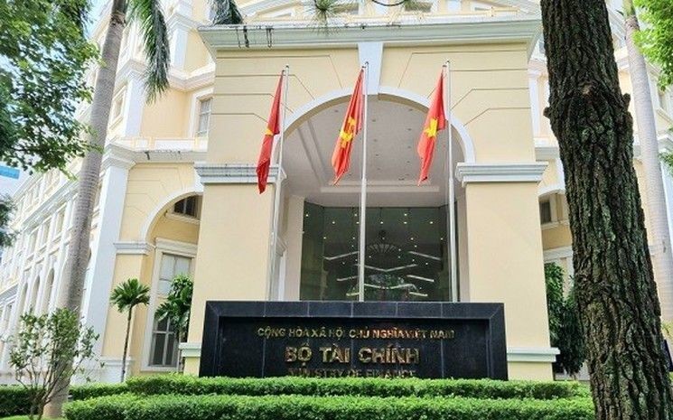 Bộ Tài chính yêu cầu toàn ngành đẩy nhanh xử lý nhà, đất dôi dư sau sắp xếp bộ máy Bộ Tài chính yêu cầu toàn ngành đẩy nhanh xử lý nhà, đất dôi dư sau sắp xếp bộ máy