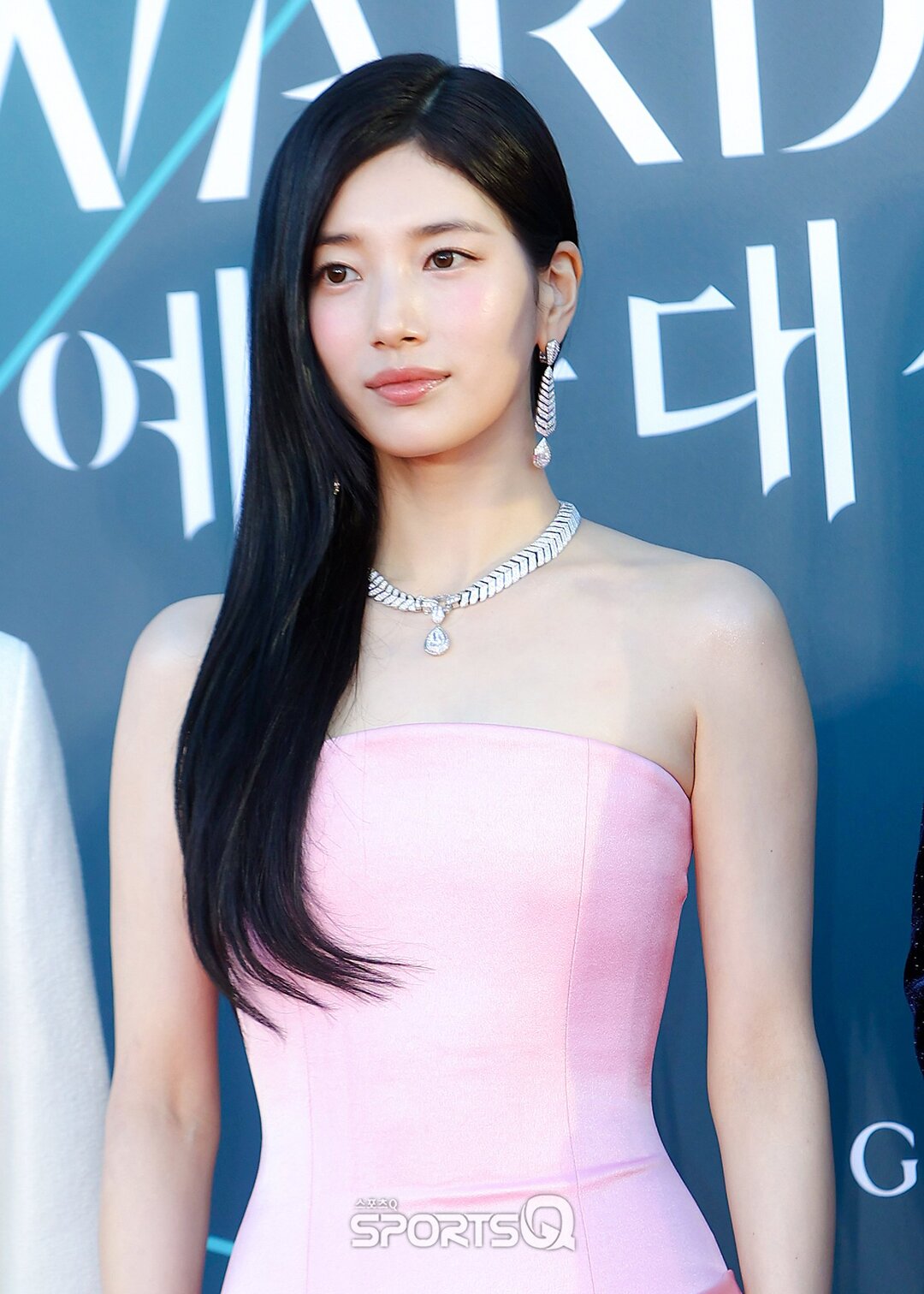 10 diễn viên quyền lực nhất Hàn Quốc 2026: Song Hye Kyo - Lee Min Ho mất hút, hạng 1 tài sắc trên cả tuyệt vời- Ảnh 7. 10 diễn viên quyền lực nhất Hàn Quốc 2026: Song Hye Kyo - Lee Min Ho mất hút, hạng 1 tài sắc trên cả tuyệt vời- Ảnh 7.