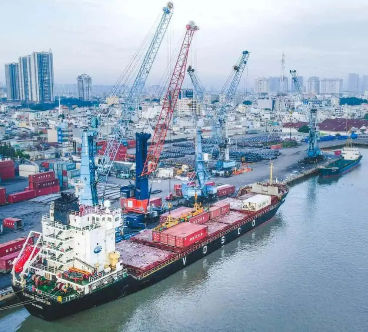 VietinBank kiên trì thoái vốn tại Saigon Port - Ảnh 1.