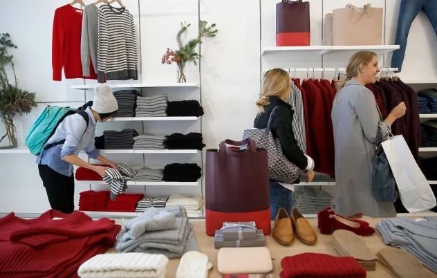 Nóng: Một thương hiệu thời trang bền vững vừa bán mình với giá rẻ do nợ 90 triệu USD, danh tính bên mua lại khiến cả ngành công nghiệp choáng váng- Ảnh 2.