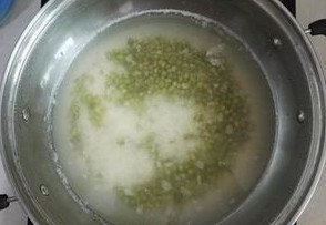 5 món cháo vừa ngon miệng, mát lạnh lại tốt cho dạ dày, bổ khí huyết bạn nên nấu cho gia đình ăn trong mùa hè- Ảnh 4.