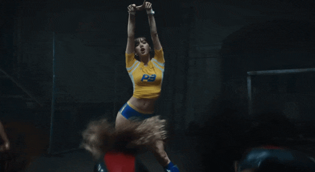 Lisa lần đầu hát nhạc World Cup: Bắn rap đã tai, sắc vóc bốc lửa "đốt cháy" giải bóng lớn nhất hành tinh!- Ảnh 2.