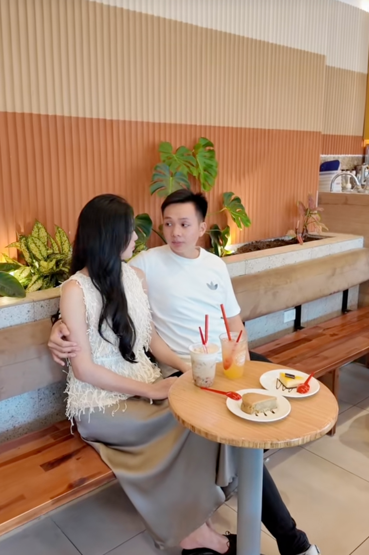 Cô gái tỉnh lẻ thành nàng dâu nhà vựa tôm 10.000m2: Duyên từ dãy nhà trọ sinh viên, yêu chàng thiếu gia mà chẳng hề hay biết- Ảnh 6.
