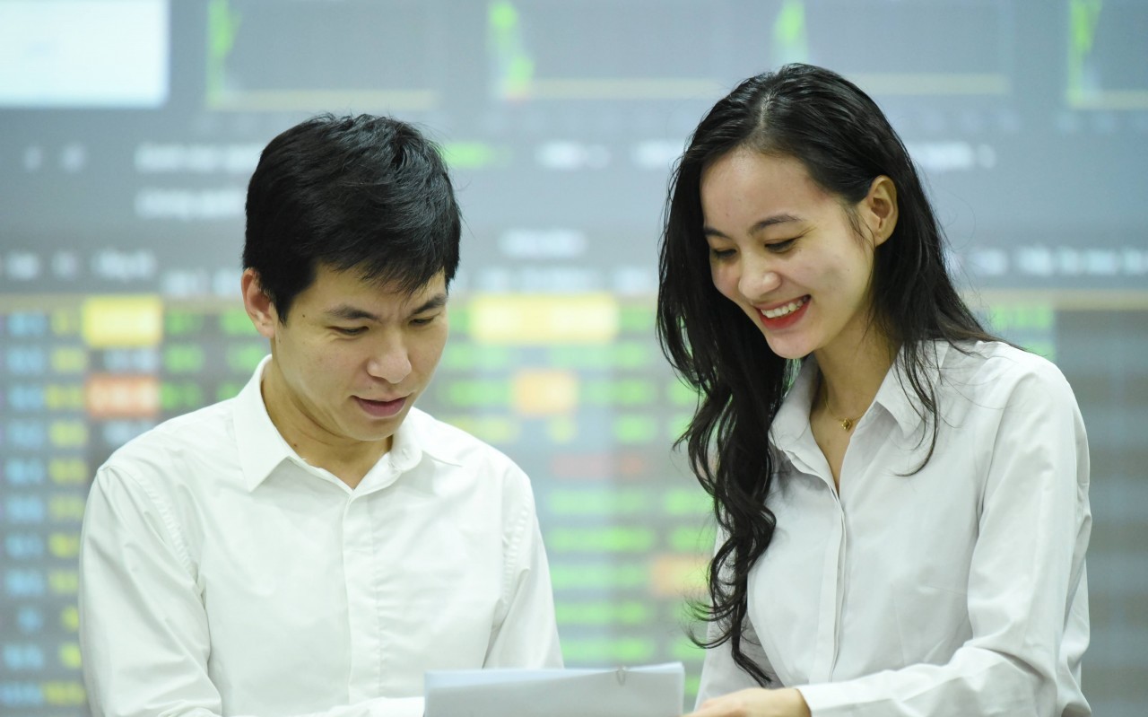 Chứng khoán phái sinh ngày 20/5: Dòng tiền giao dịch sôi động trước phiên đáo hạn