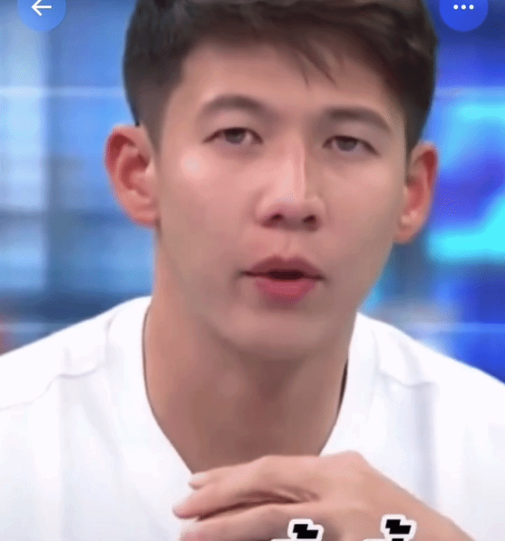 Viral clip thái độ "lật nhanh hơn bánh tráng" của thiếu gia tố anh trai gây bão tại Thái- Ảnh 3.