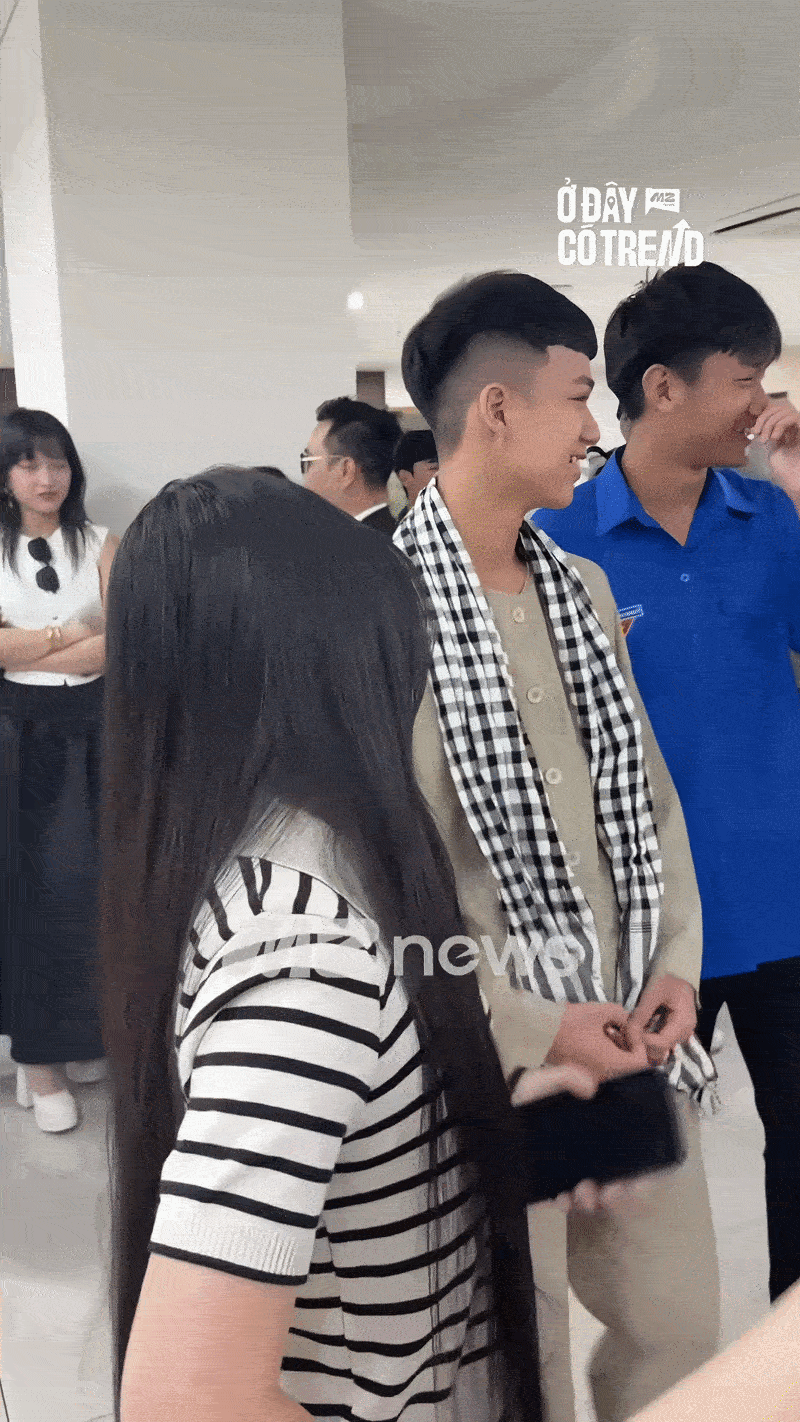 Màn dậy thì thành công nhất Việt Nam là đây: Mới 15 tuổi đã ra dáng đại mỹ nhân, visual nét căng không điểm trừ- Ảnh 2.