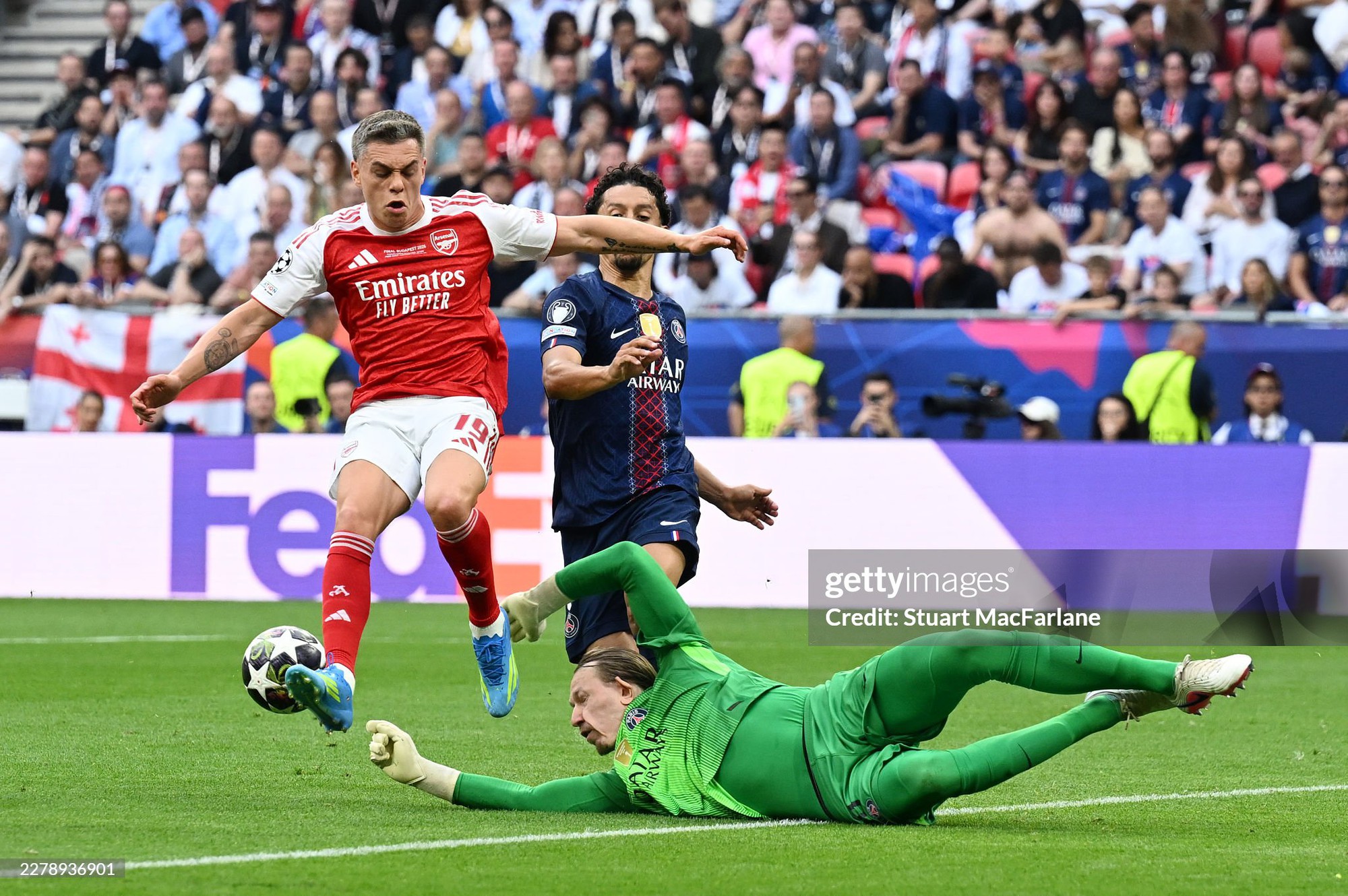 Arsenal nhận thất bại đau đớn sau loạt sút luân lưu, PSG bảo vệ thành công ngô vô địch Champions League - Ảnh 11.