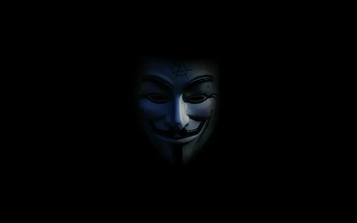Nhóm hacker bí ẩn từng làm rò rỉ công cụ tấn công mạng - Ảnh 1.