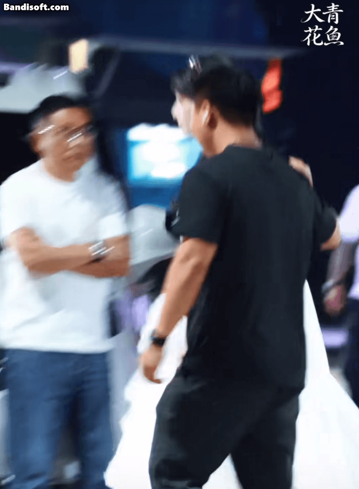 Giờ mới hiểu mỹ nhân da trắng hơn tuyết, mặt đẹp hơn trăng là thế nào: Nhìn phát mê liền, có là yêu quái cũng yêu- Ảnh 5.